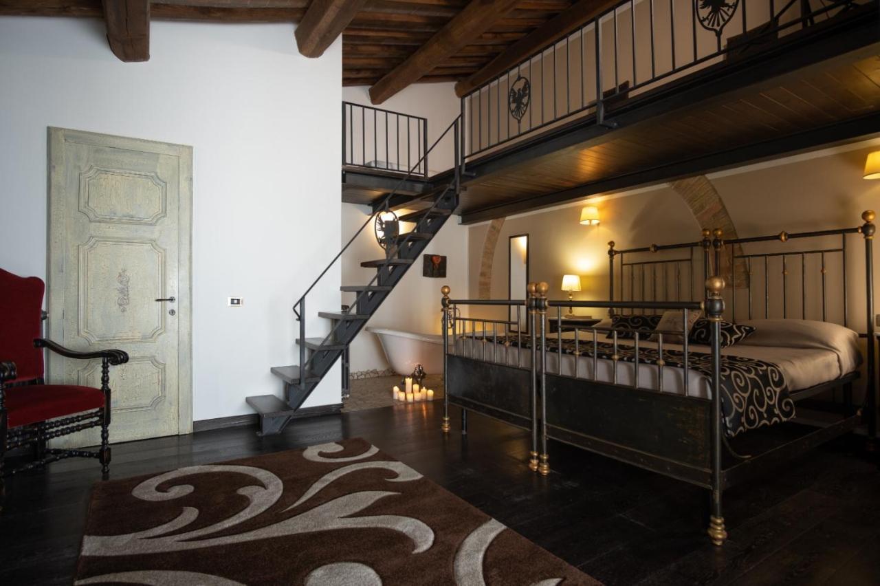 Borgo San Faustino Country Relais And Spa Morrano Bagian luar foto