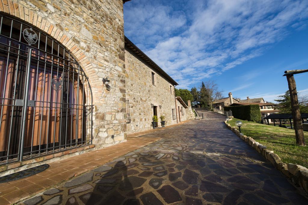 Borgo San Faustino Country Relais And Spa Morrano Bagian luar foto