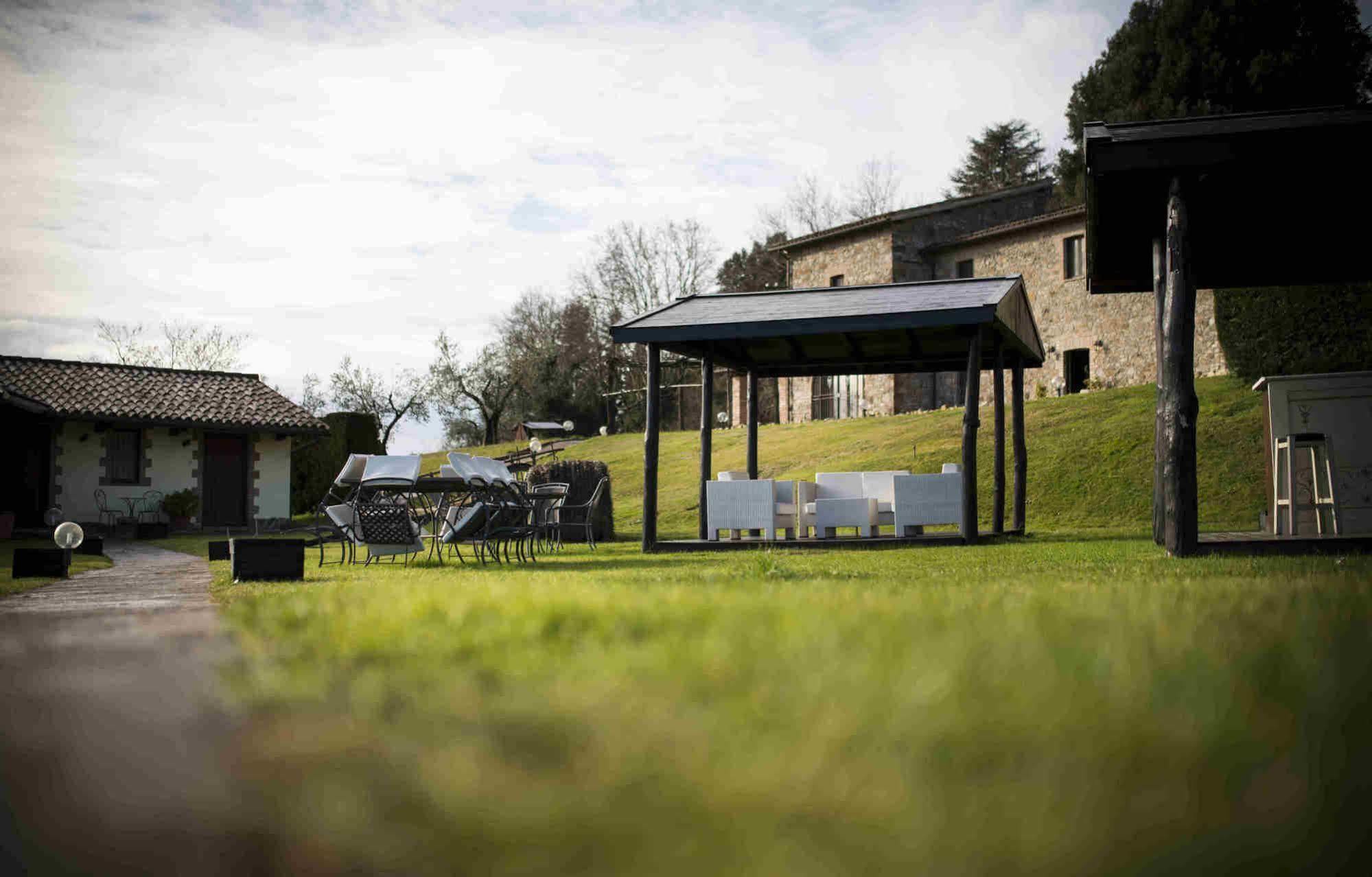 Borgo San Faustino Country Relais And Spa Morrano Bagian luar foto
