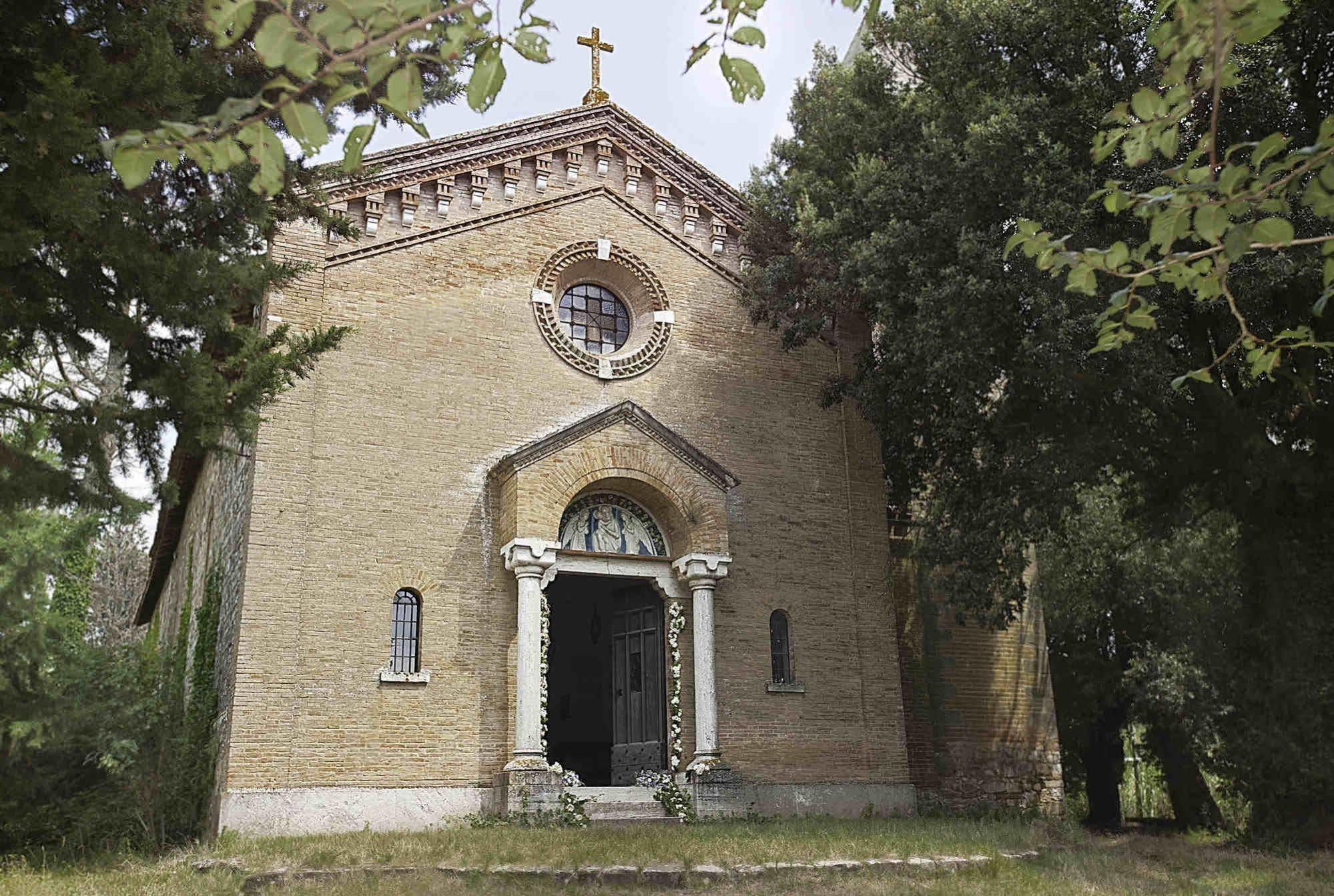 Borgo San Faustino Country Relais And Spa Morrano Bagian luar foto